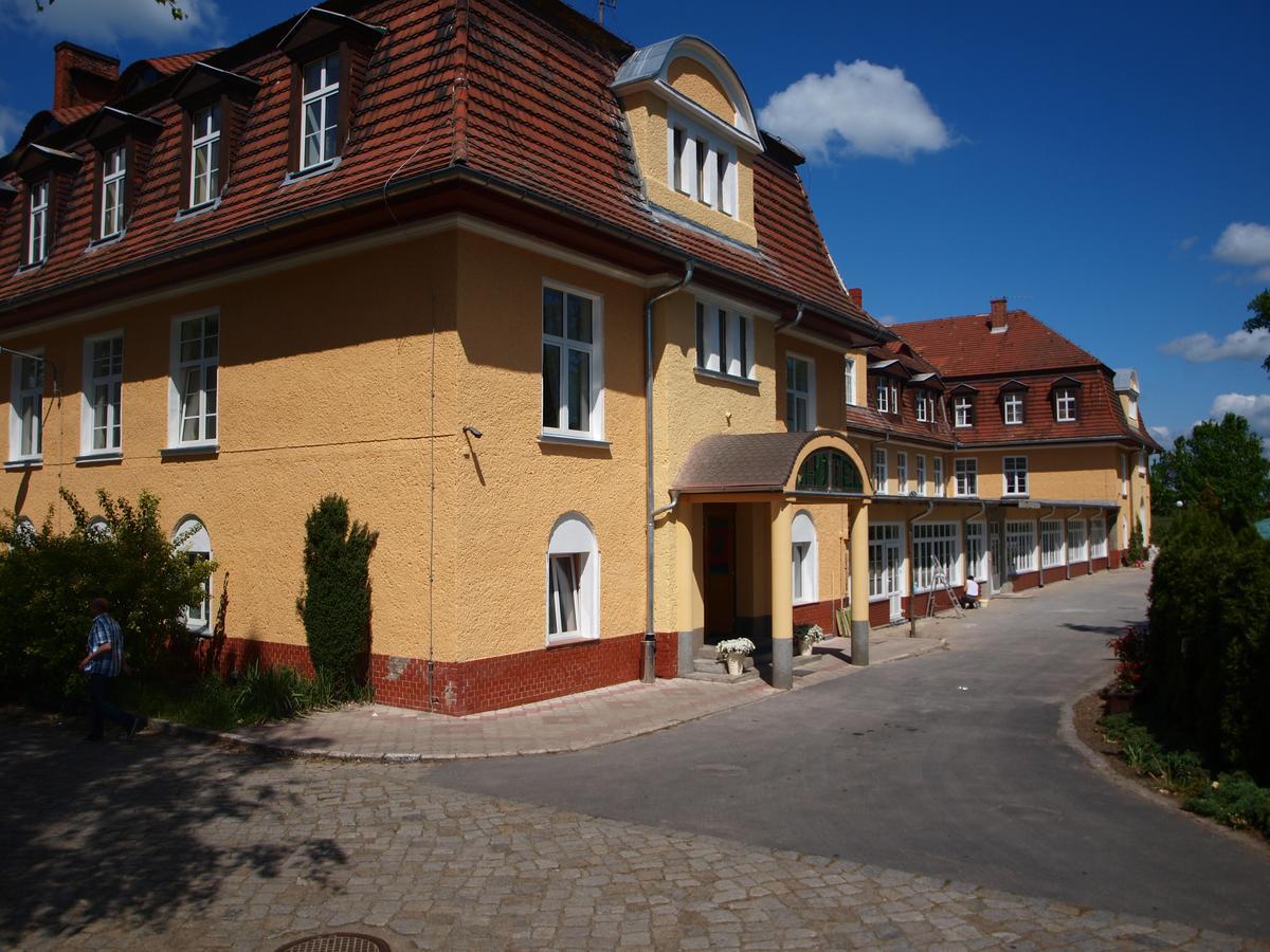 Hotel I Restauracja Chopin Żary Buitenkant foto